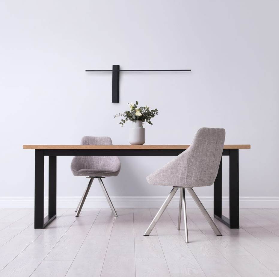 Настенный светильник SABRE 61 Black на кухне