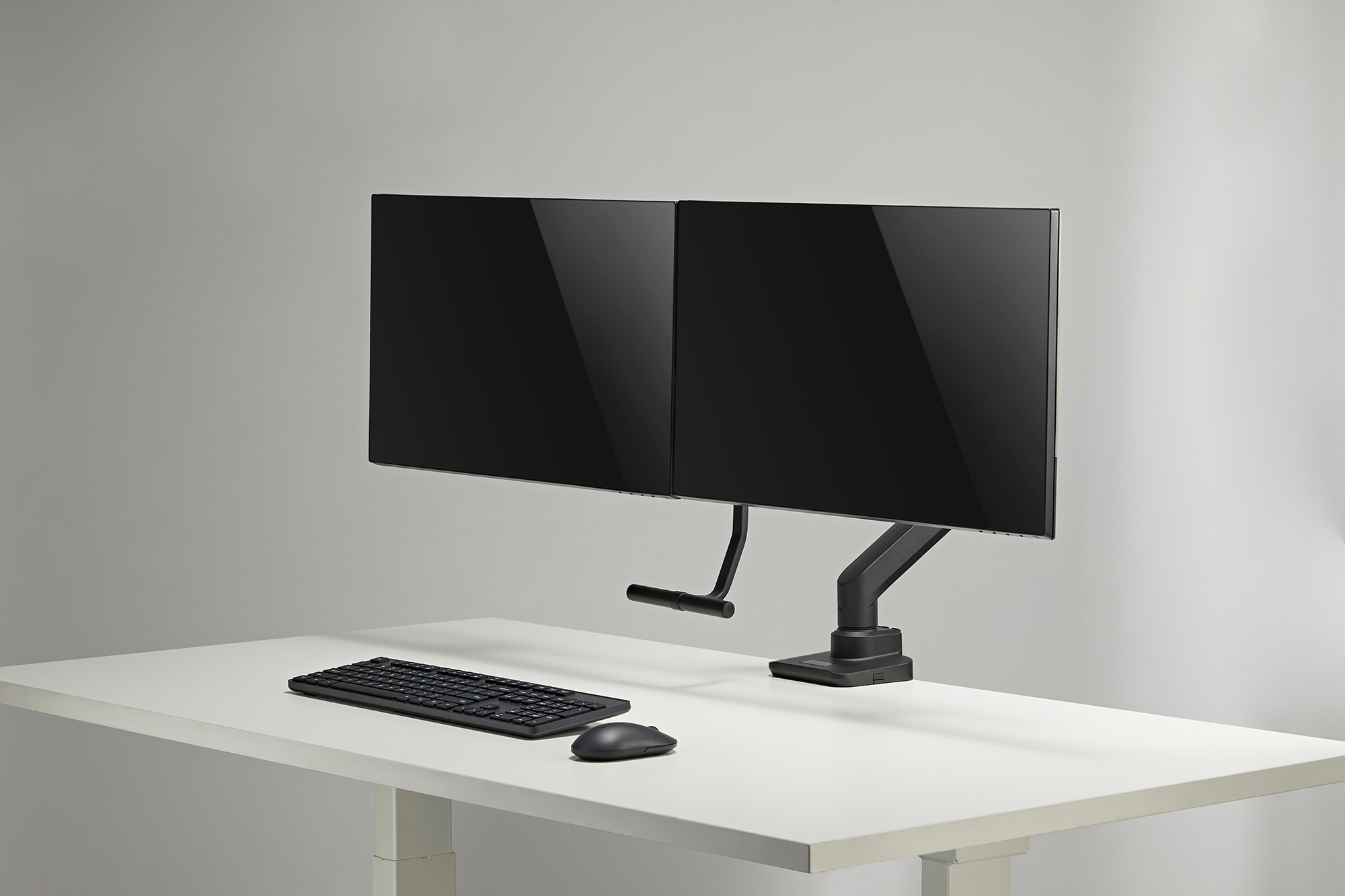 Настольное крепление для монитора OfficePro MA802B 17-32'' Black (1311205482) фото