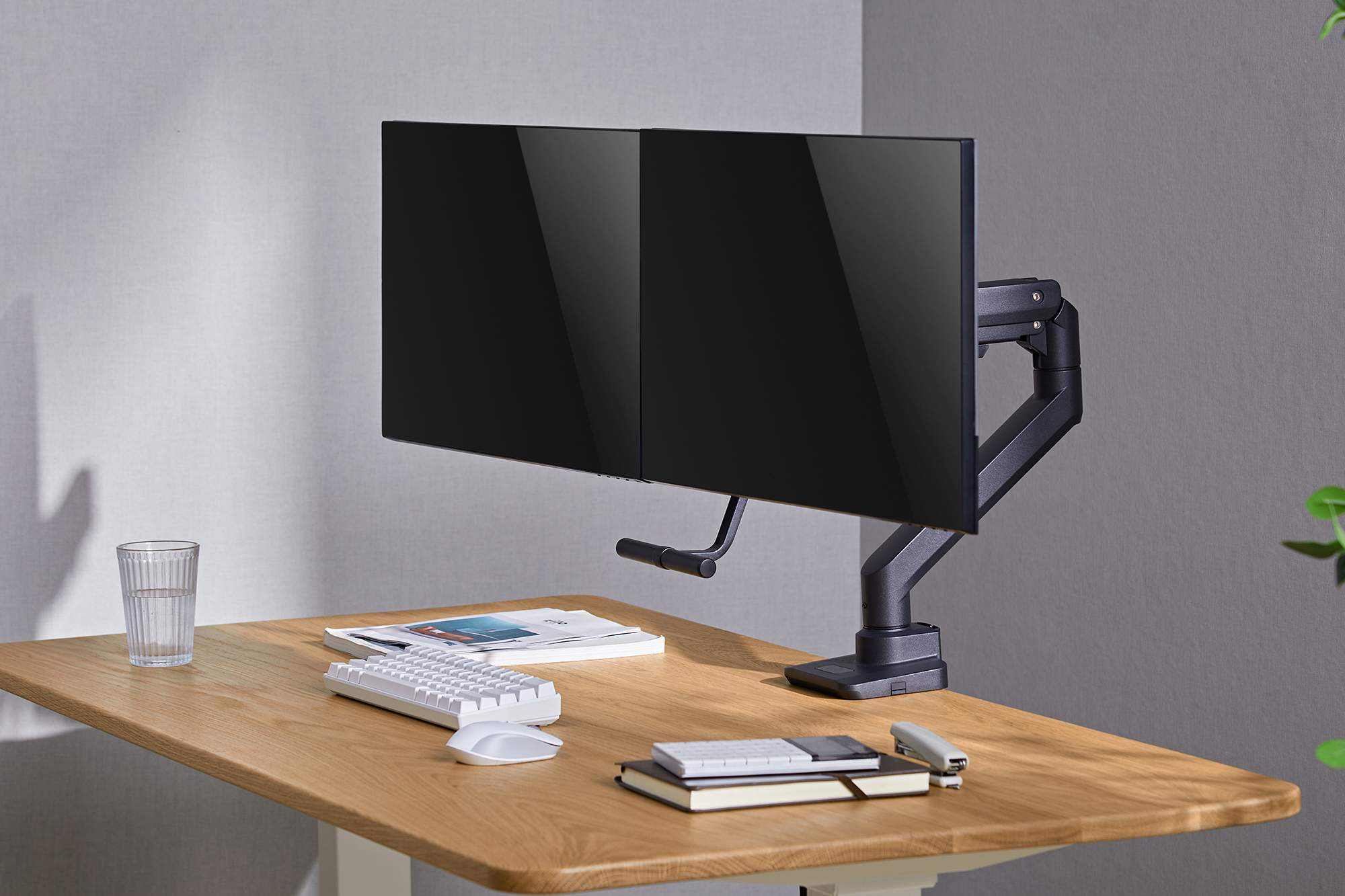 Настольное крепление для монитора OfficePro MA802B 17-32'' Black (1311205482) в интернет-магазине