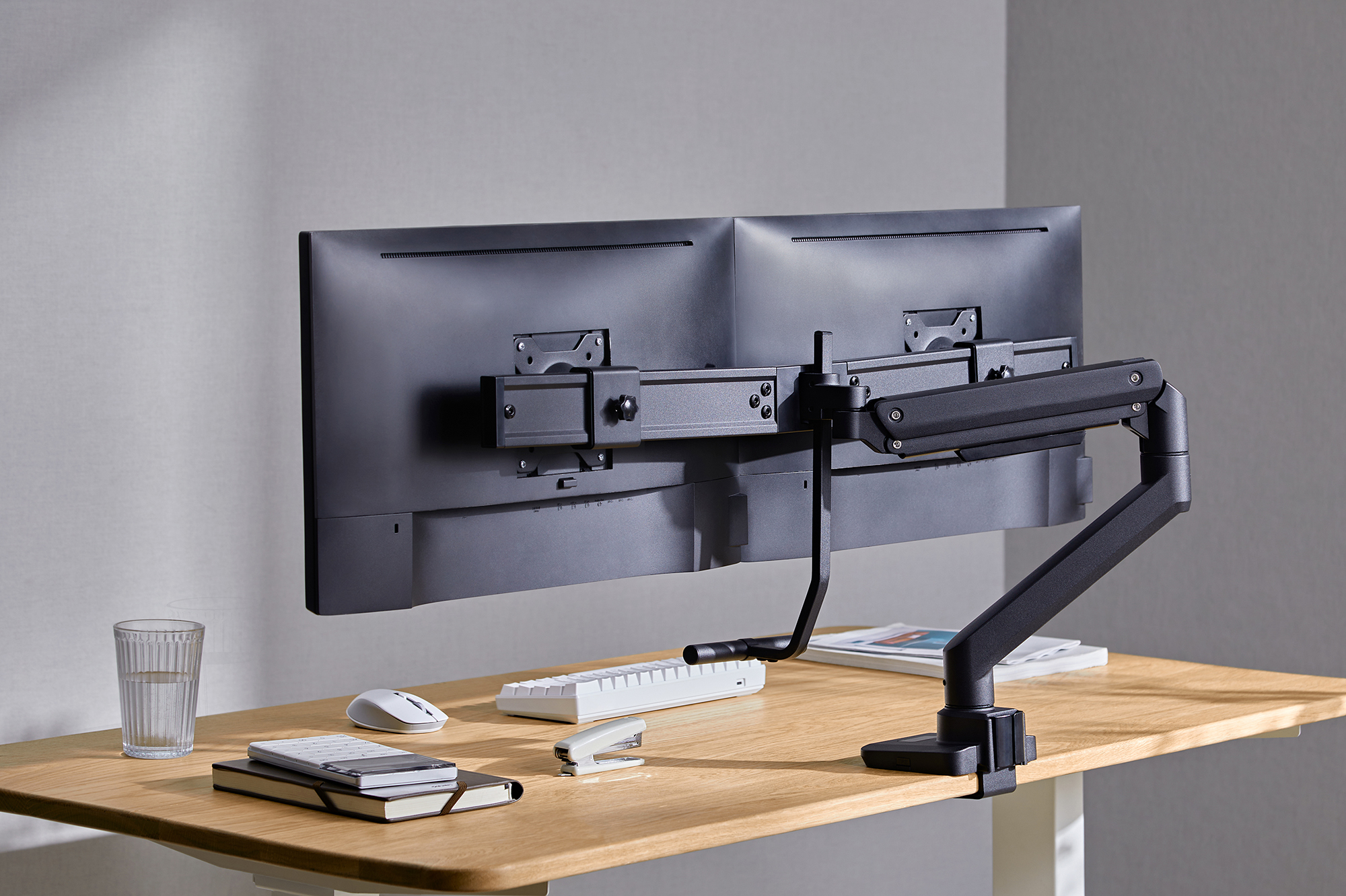 Настольное крепление для монитора OfficePro MA802B 17-32'' Black (1311205482) с доставкой