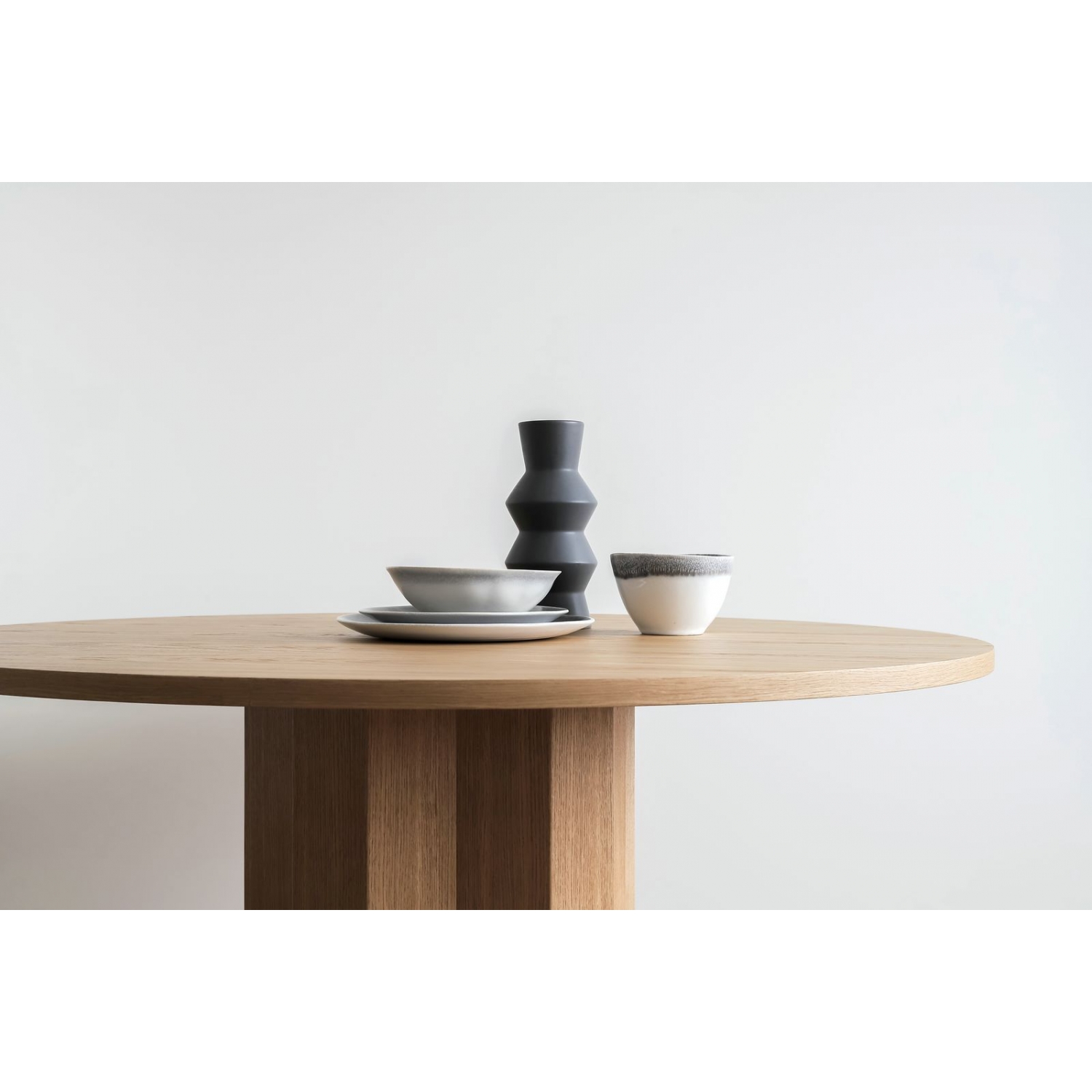 Стіл Trapeza Round D140 Дуб (86512935) в Украине