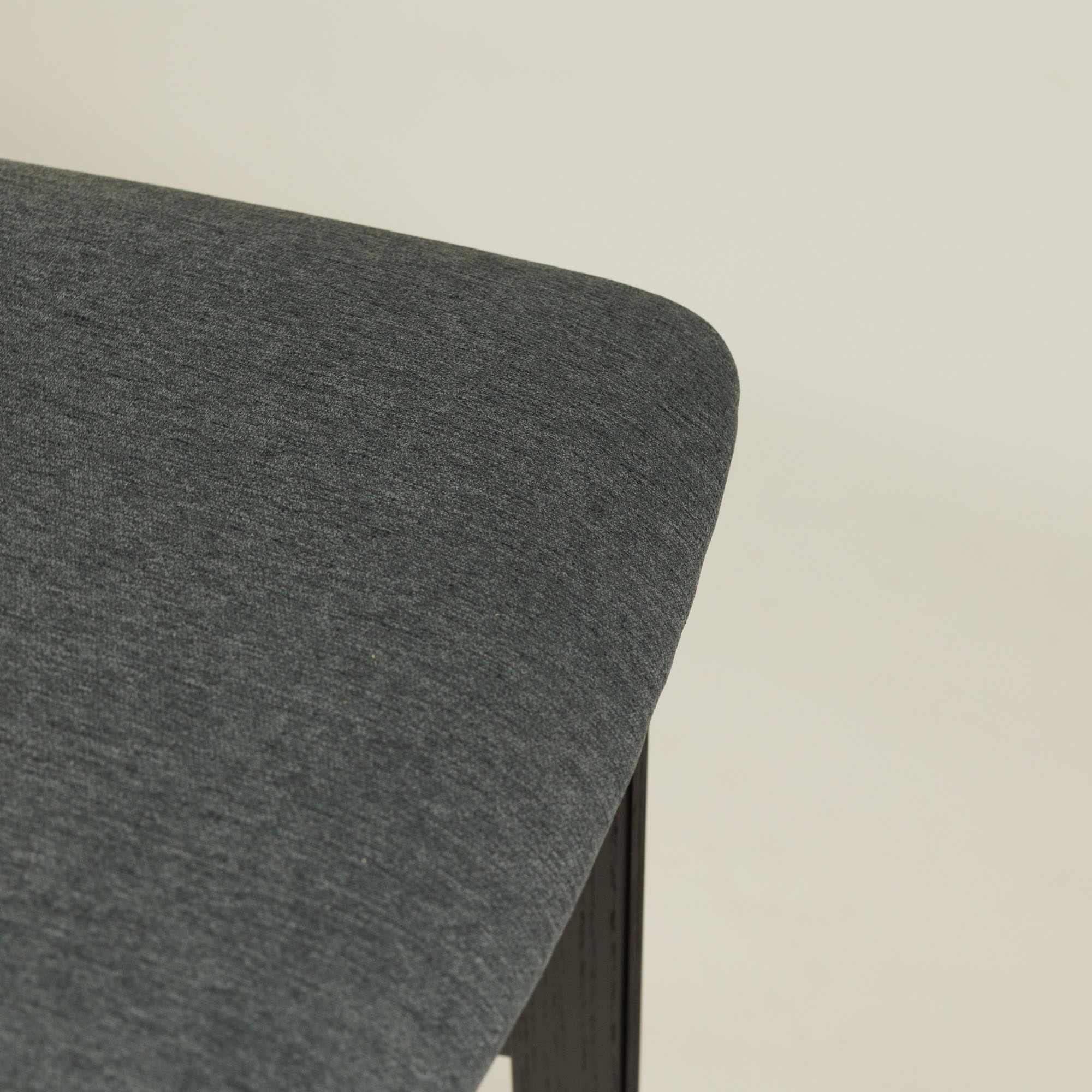 Стул Floki NEW Dark Grey, 9005 Черный  Ясень (611192196) в интернет-магазине