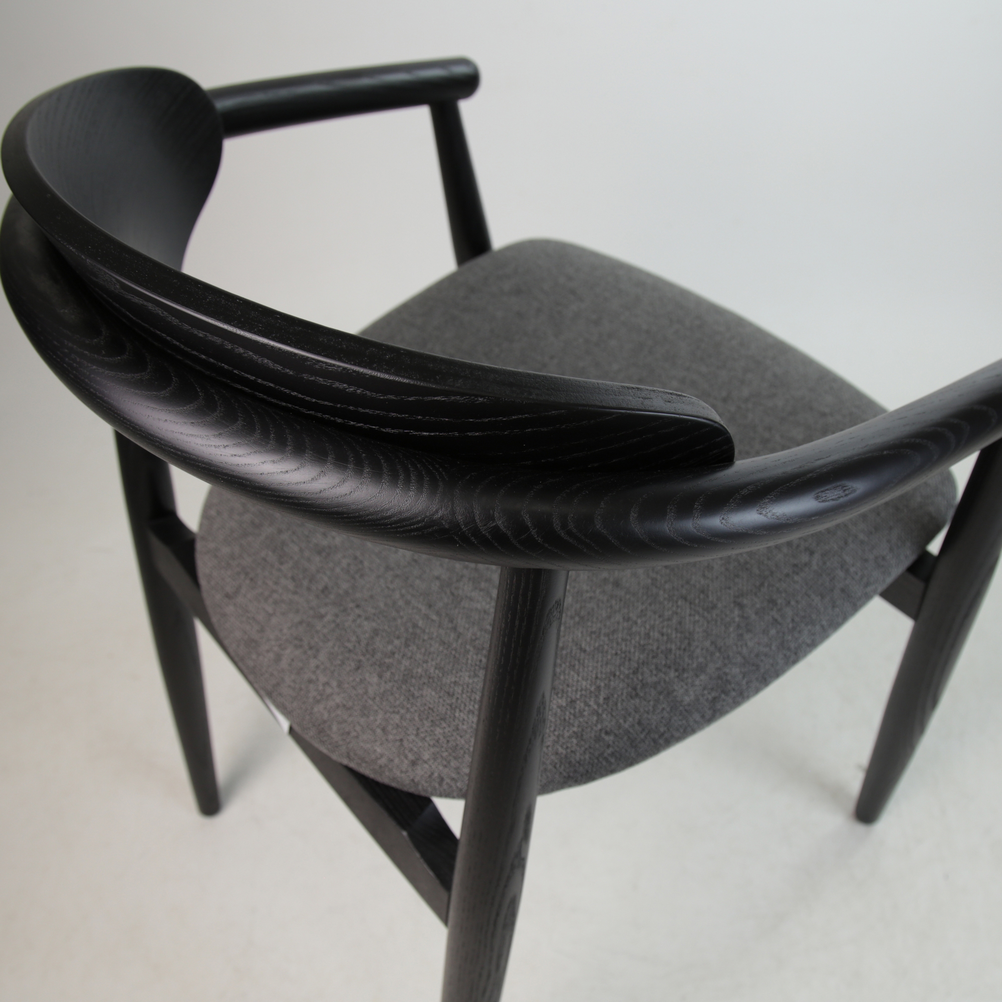 Стул Mamont semi-soft Austin 19, Черный (611488634) в интернет-магазине