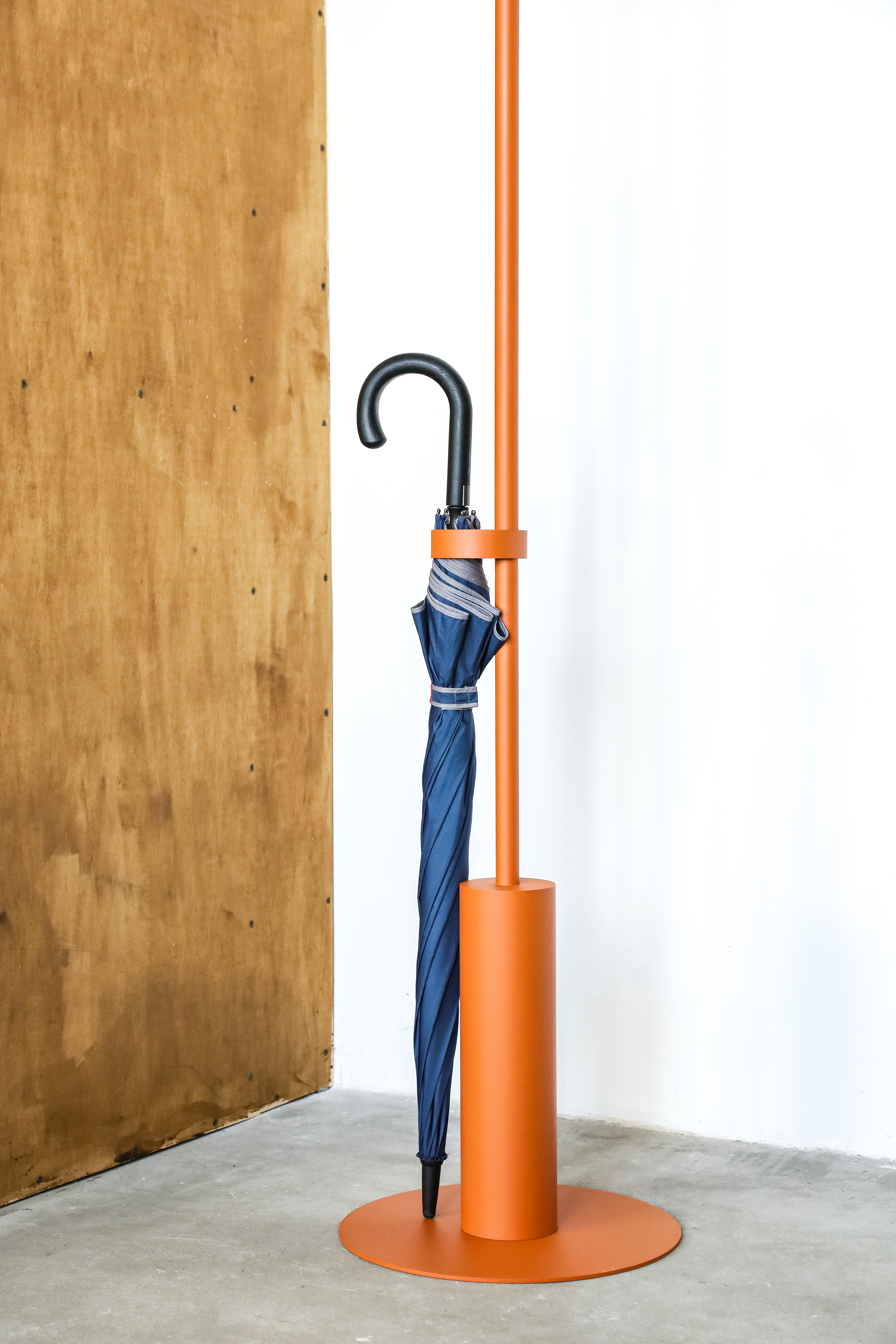 Вішалка Entry Coat Stand OrangeBrown 8023 (1111486712) фото